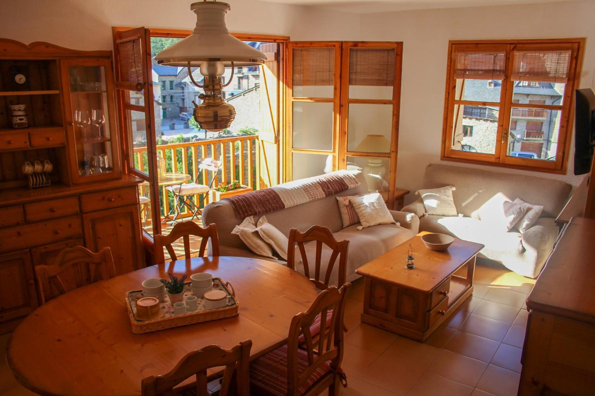 Apartament Montsent Rialp Dış mekan fotoğraf