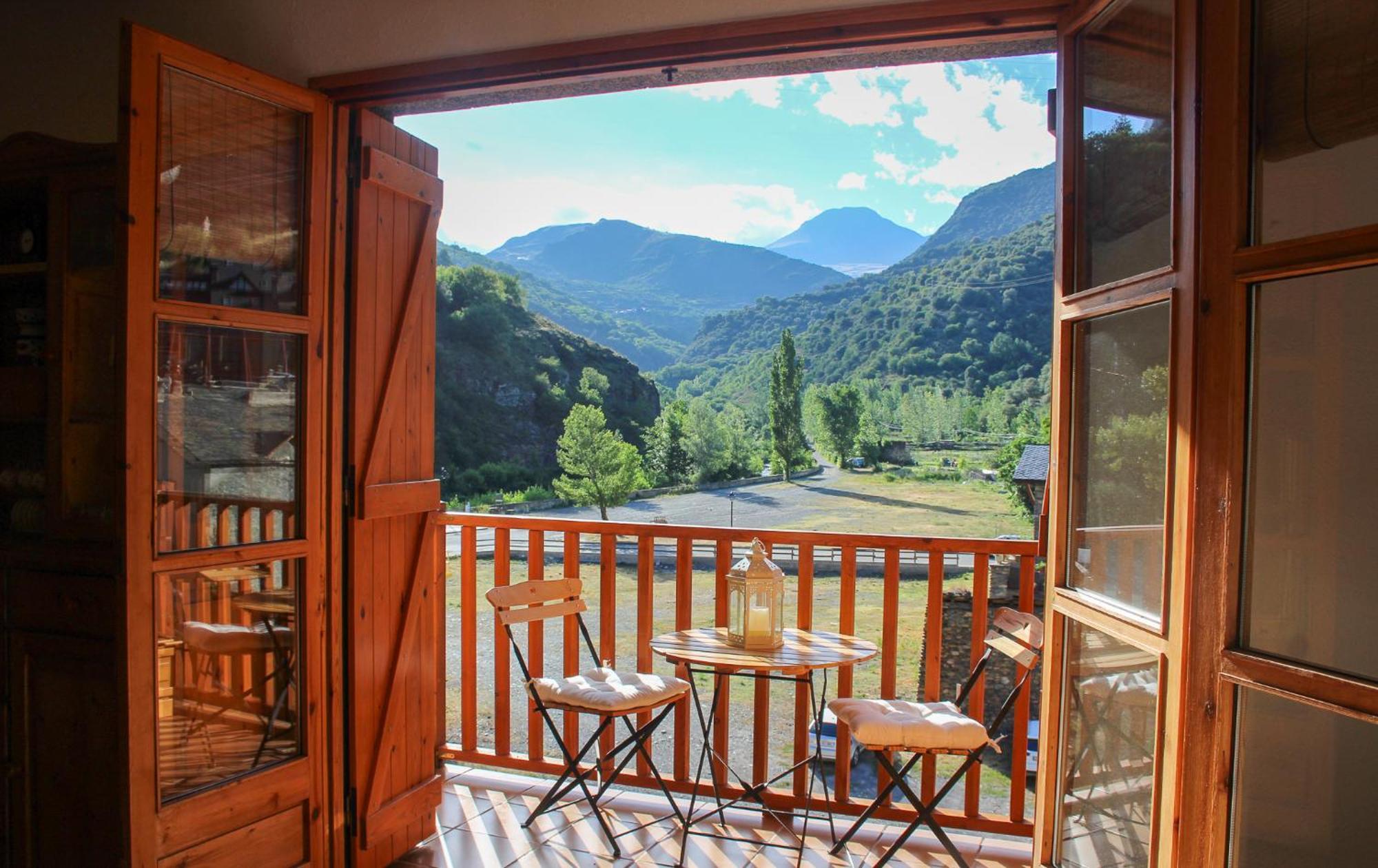Apartament Montsent Rialp Dış mekan fotoğraf